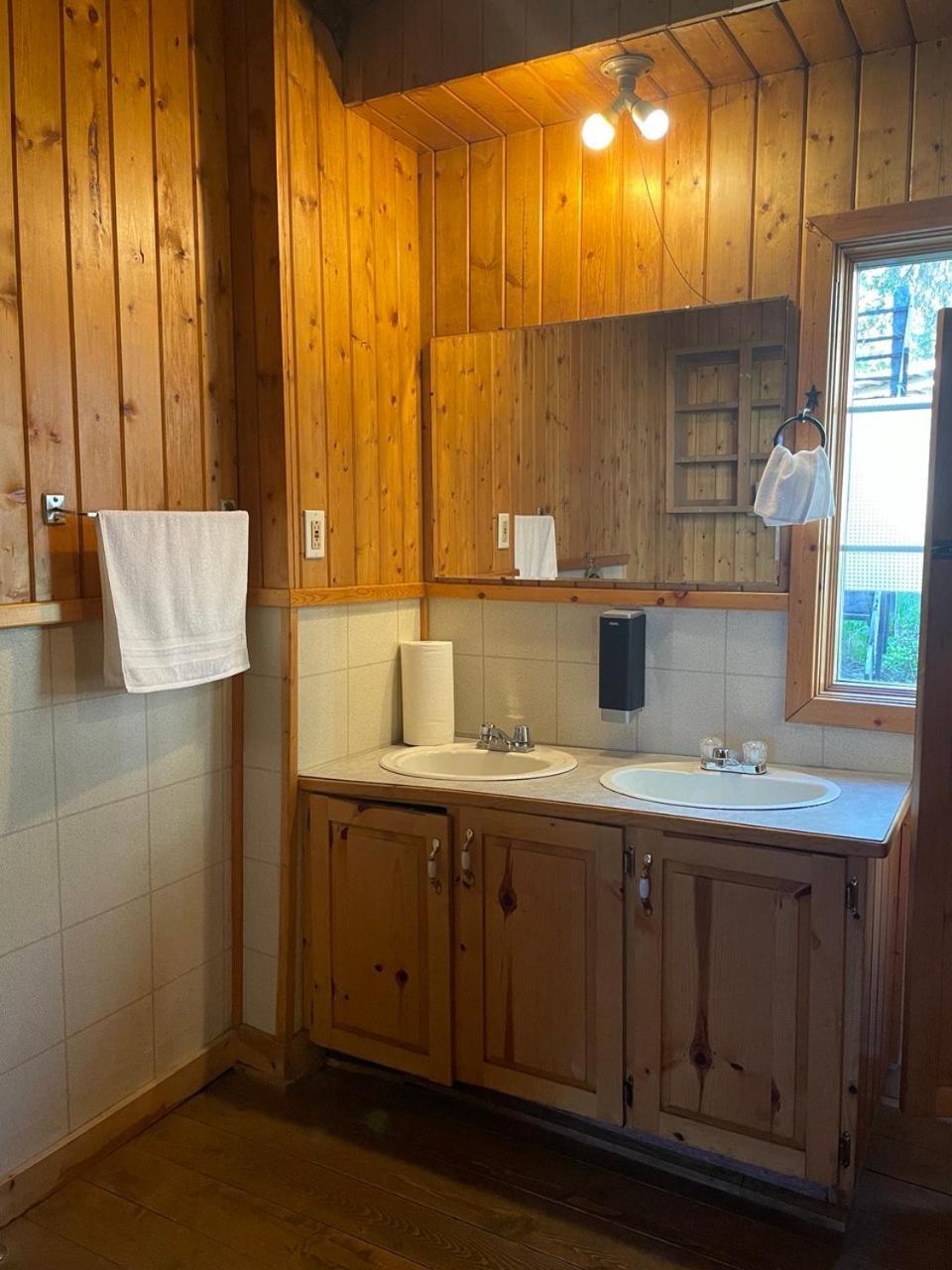 Rustic Beaverfoot Lodge Room N5 Parson Buitenkant foto